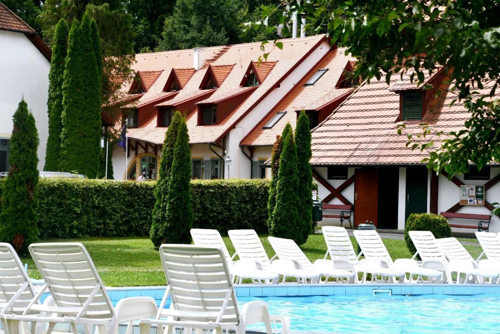 Hotel Abbazia Country Club Nemesnép Exteriér fotografie