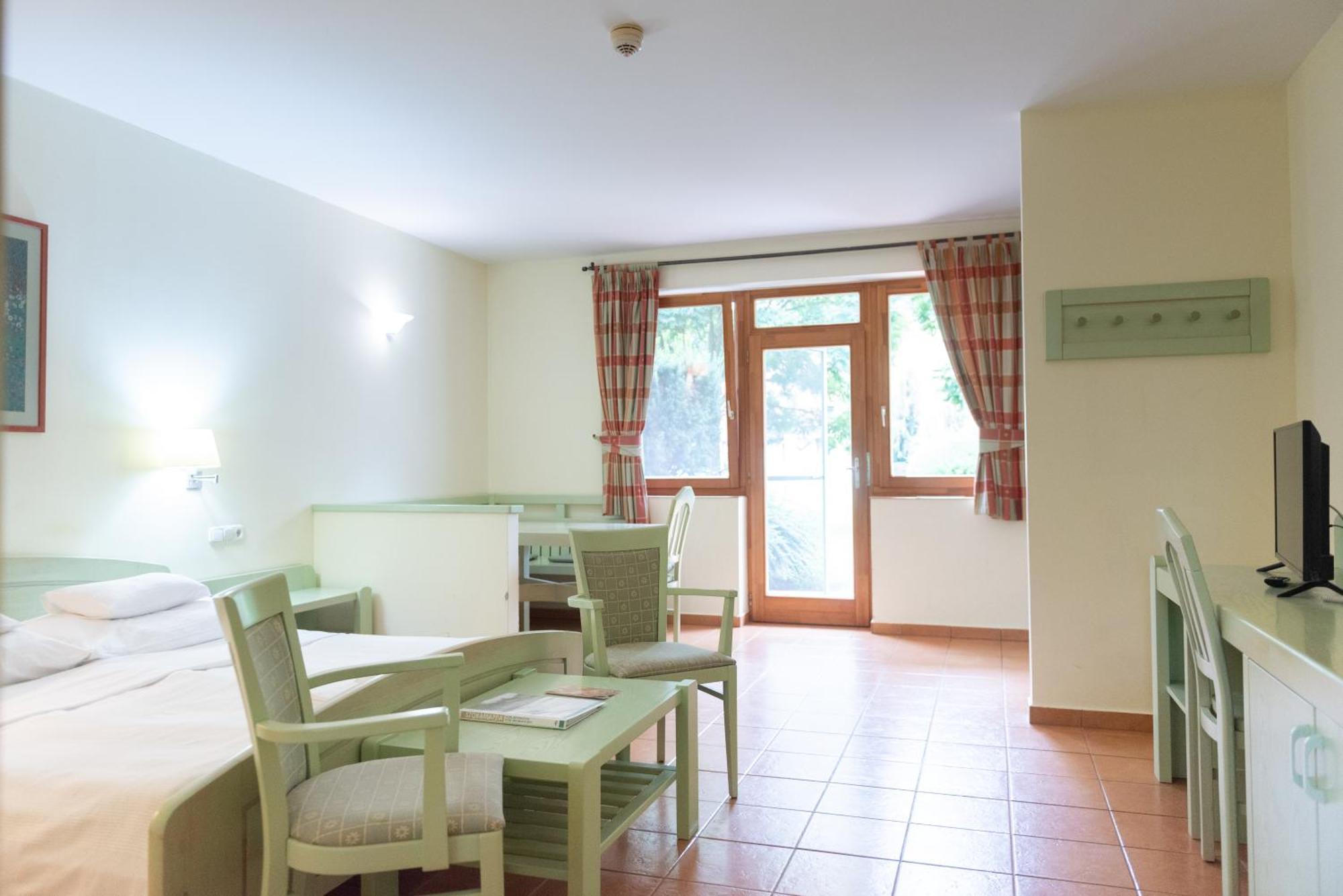 Hotel Abbazia Country Club Nemesnép Exteriér fotografie